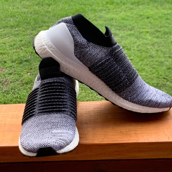 ultra boost oreo laceless